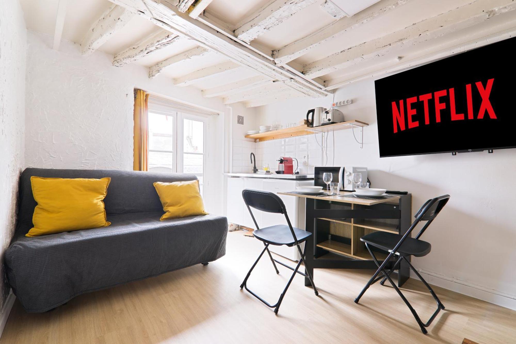 Quartier Saint-michel Notre-dame 3 Free Netflix